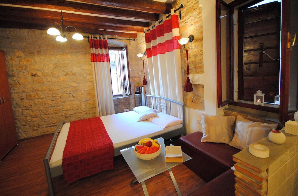 Guesthouse Ancient Stone Rovinj Bilik gambar