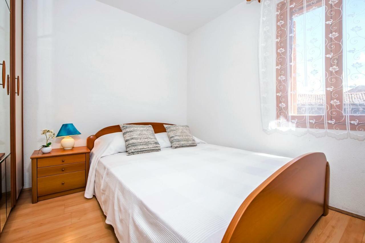 Guesthouse Ancient Stone Rovinj Luaran gambar
