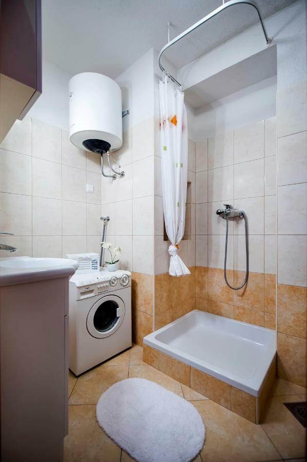 Guesthouse Ancient Stone Rovinj Luaran gambar